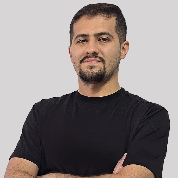 صورة للمحاسب الأولي في شركة سينكرو